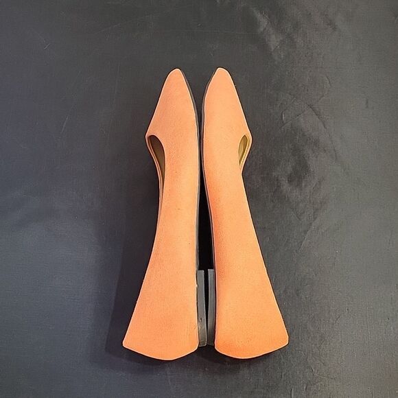 BRAND NEW CHARLES ALBERT SUEDE POINTED TOE SLIP-ON WOMEN"S FLAT SHOE - Picture 10 of 13